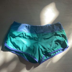 Vintage 80’s Dolphin Hem Running Athletic Shorts Small Teal Striped Rabbit